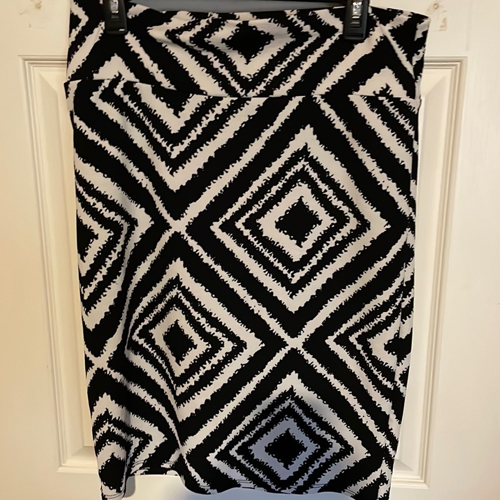 XL LuLaRoe Cassie Pencil Skirt